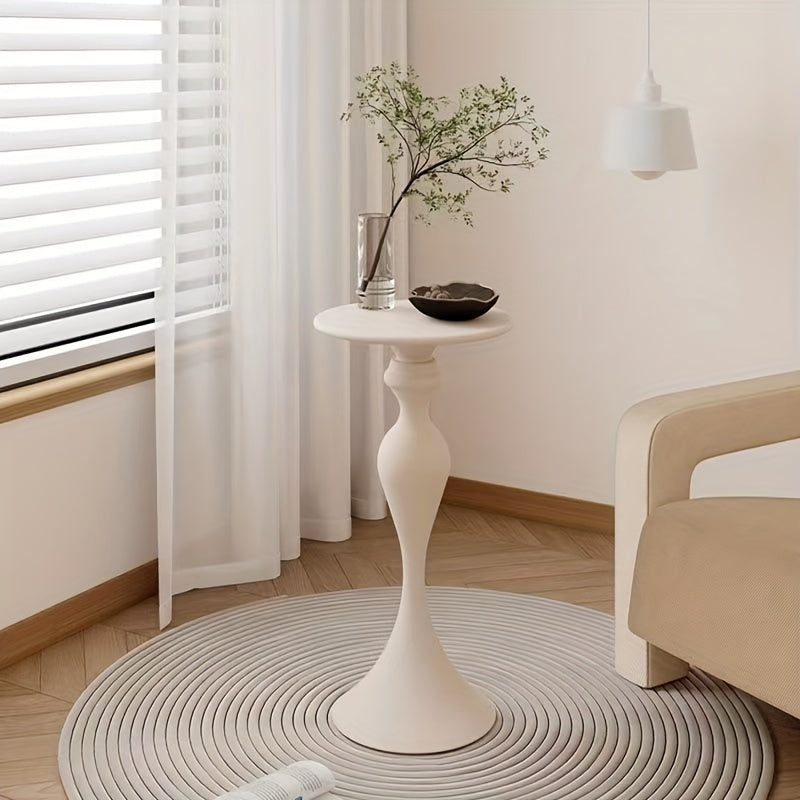 Guéridon Moderne Blanc au Design Sculptural