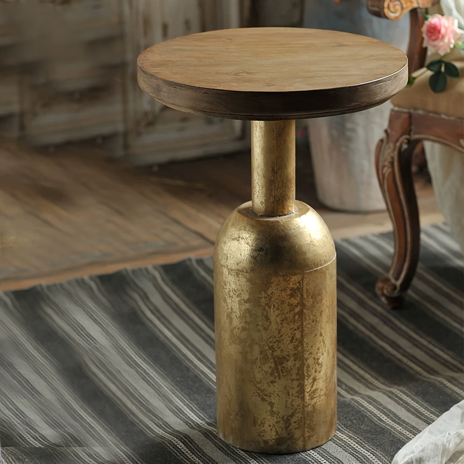 Guéridon Bois Massif Pied Doré Patiné