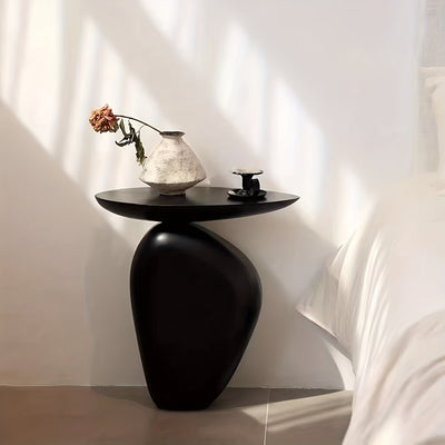 Bout de Canapé Design Noir avec Base Sculpturale Galet